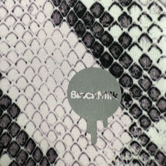 BlackMilk Pink Black Animal Reptile Print Cropped Capri Leggings Sz M Pockets - Picture 12 of 12